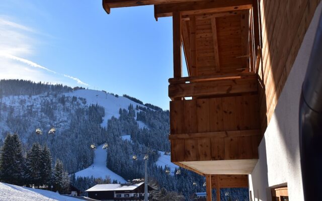 Luxurious Apartment in Ellmau With Balcony