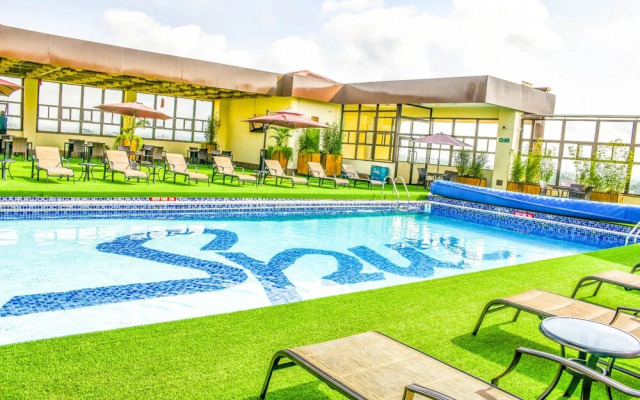 Verona Hotel & Conference Center