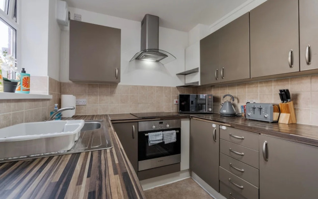 Long Stay 3BR House With Parking