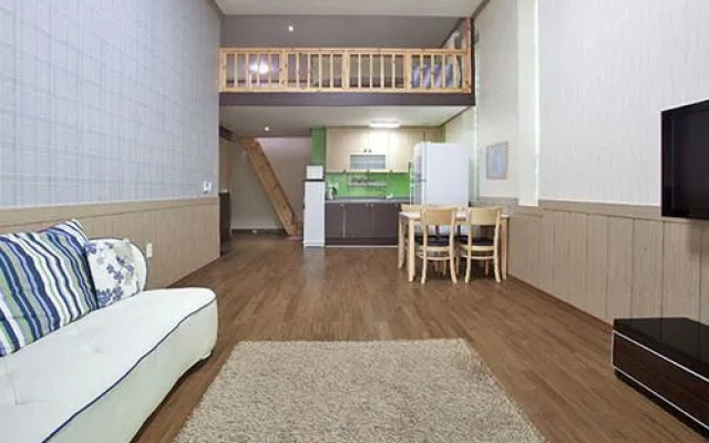 Gapyeong Mountain Cross Pension