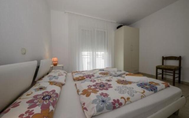 Apartment In Lopar With Air Conditioning Wi fi