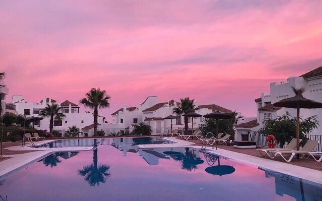 2 bedrooms apartment with sea view