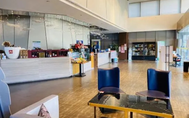 Tianjin U Hotel