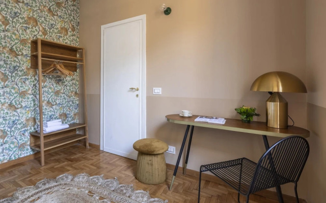 ROMAC - Condotti with terrace