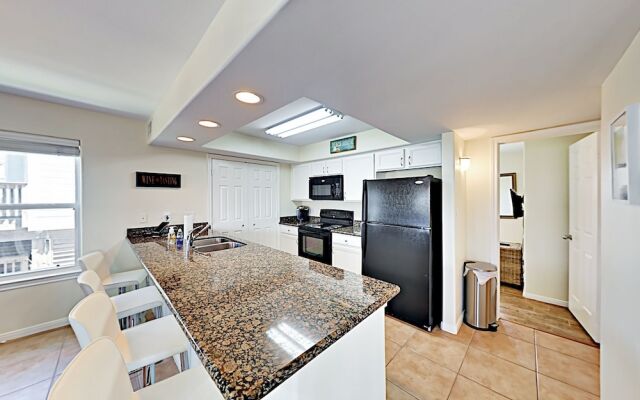 Canal 22108 - 3 Br Home