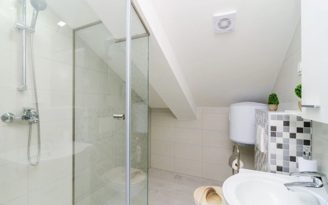 Apartments Donita