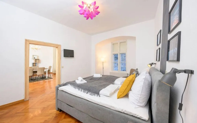 Spacious 2BR Stay for 6 Heart of Mödling