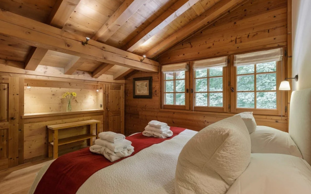 Magnificent Chalet Valhalla 5 Central Chamonix