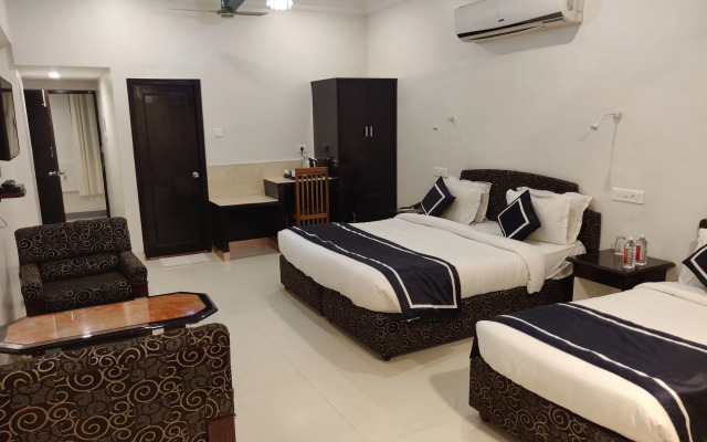Chandra Inn