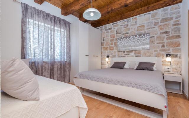 Modern Villa in Sukosan With Private Swimming Pool