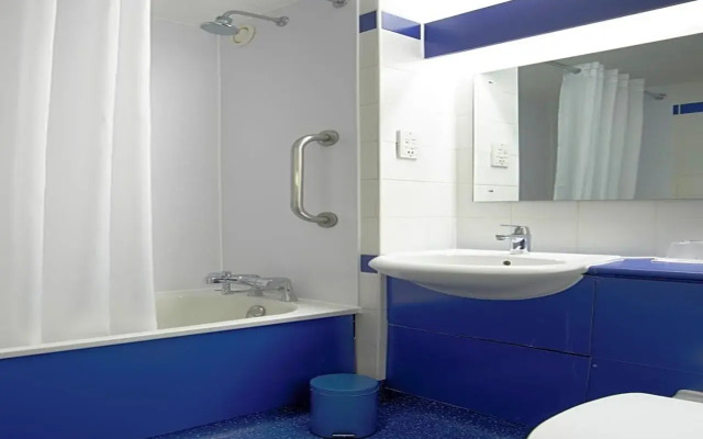 Travelodge London Kingston Upon Thames