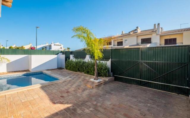Villa Sequeira - Private Pool - Free WIFI - BY BEDZY