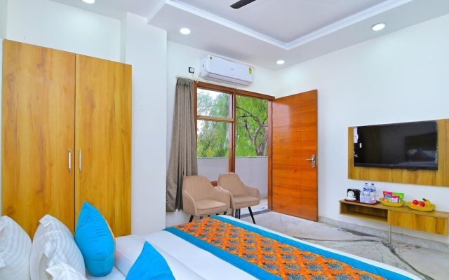 Hotel The Param Continental