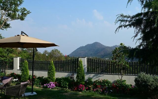 Aura Luxury Stays