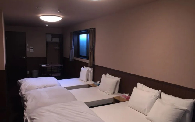 Oyo Hotel Musubi Kyoto Gojo Nishinotoin