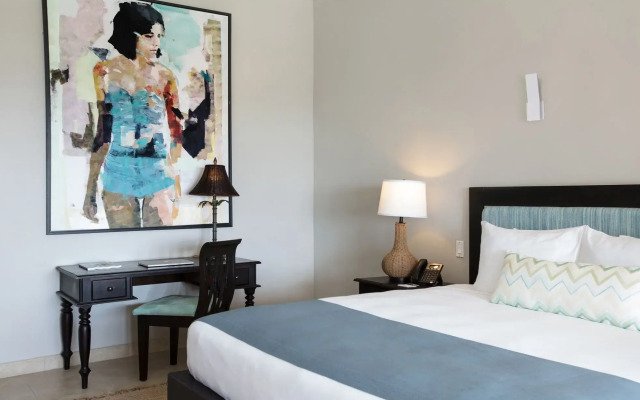 The Cliff Hotel