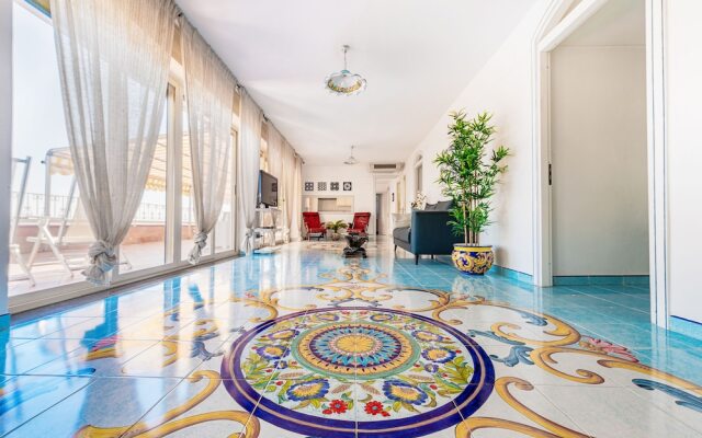 Ravello Art Apartments