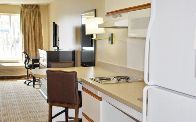 Extended Stay America Suites Washington DC Tysons Corner