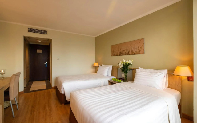 Vien Dong Hotel