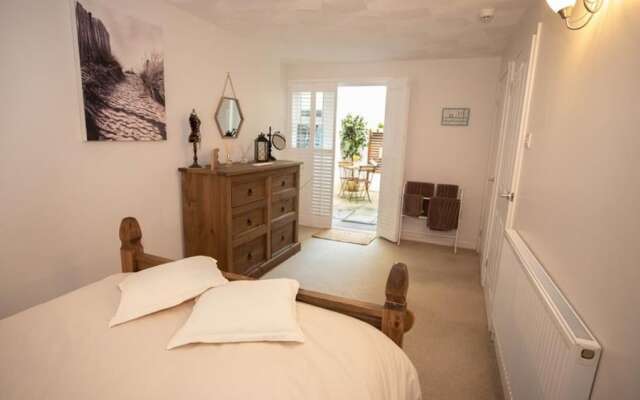 Spetchley House 1