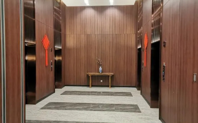 Donggang Weisi Apartment (Dalian Venice Water City Branch)