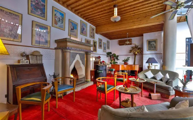 Riad Moucharabieh