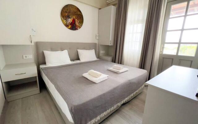 Farrys Boutique Hotel and Beach Club