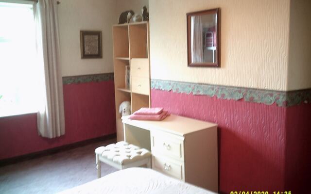 Wheatsheaf House Bed & Breakfast