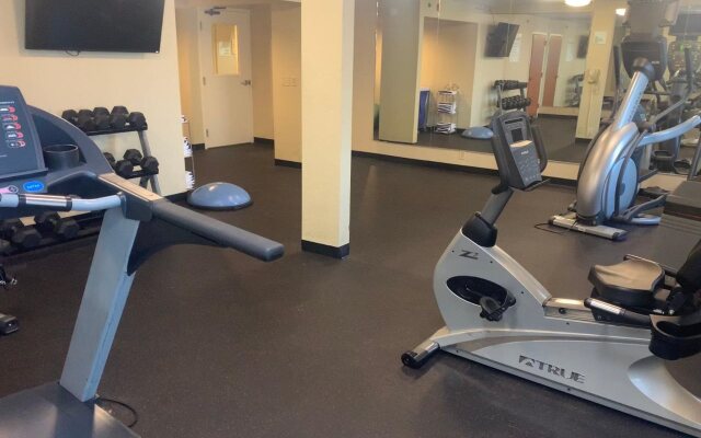 Quality Inn & Suites Downtown Mansfield