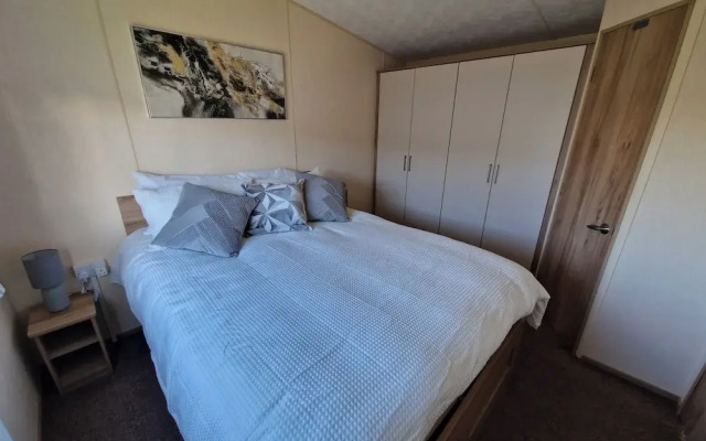 Serene Chalet Retreat in Chichester