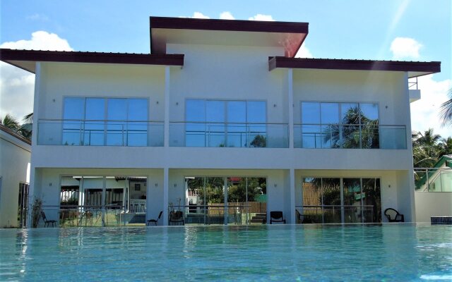 Phaidon Beach Resort