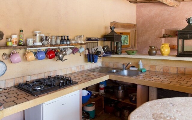 La Danse des Papillons - Campsite