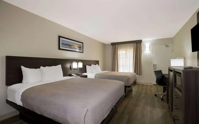 Quality Inn Coliseum