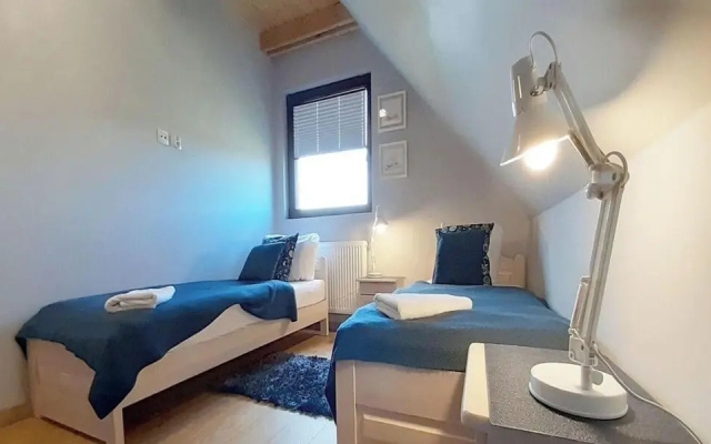 Holiday Home With Garden, Sauna, Jacuzzi
