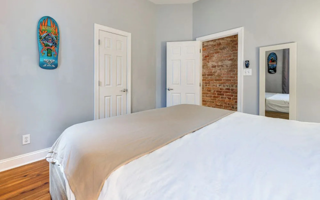Renovated Richmond Townhome in Church Hill!