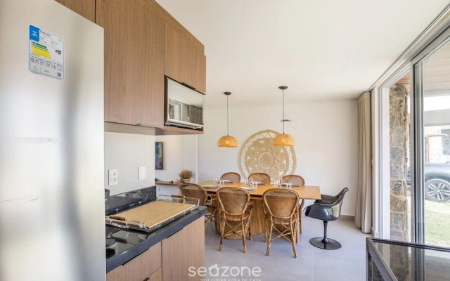 NLU - Full-featured Condominium at Marceneiro Beach