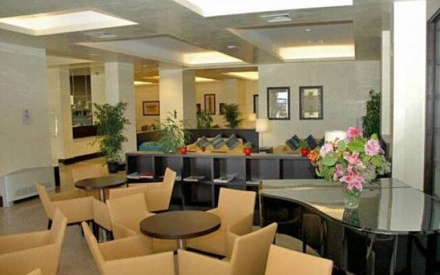 Hotel Columbus
