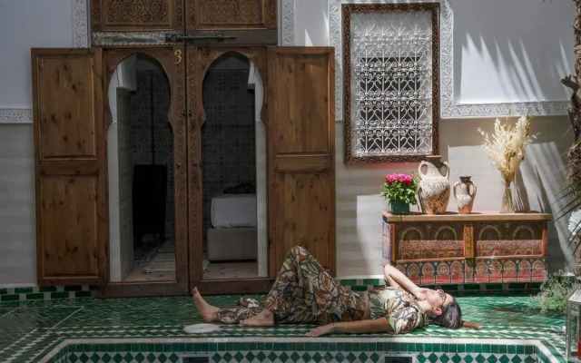 Riad Yalla Habibi