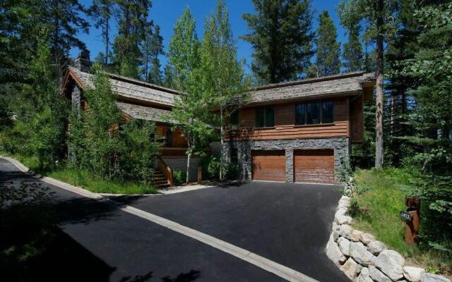 Granite Ridge Homestead
