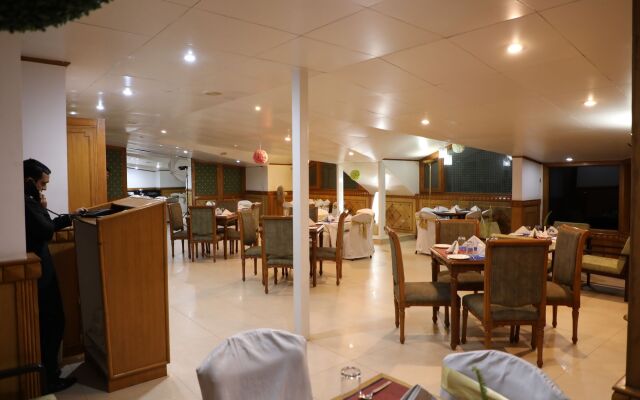Hotel Baljees Regency