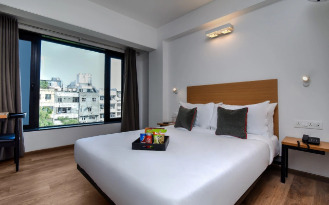 OYO Townhouse 051 Lal Kothi