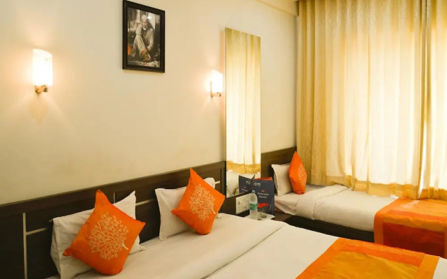 OYO 4437 Hotel Sai Sakha