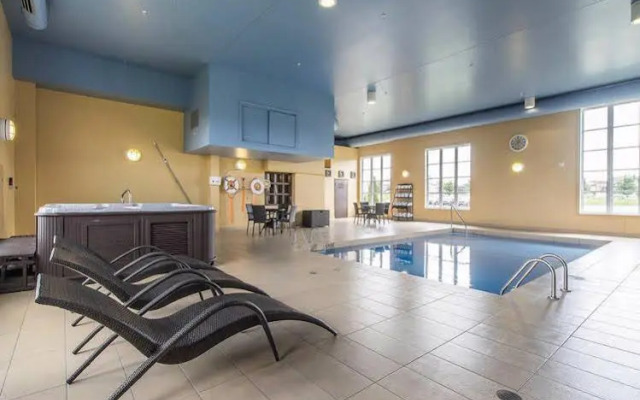 Comfort Inn & Suites