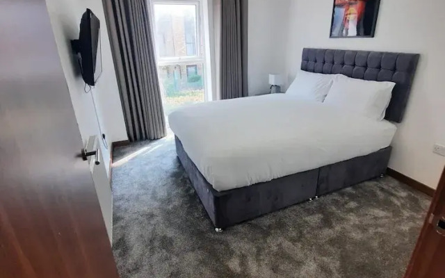 Charming Dartford Apartment Retreat