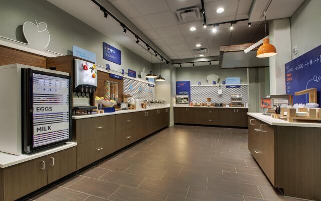 Holiday Inn Express Lexington East - Winchester by IHG
