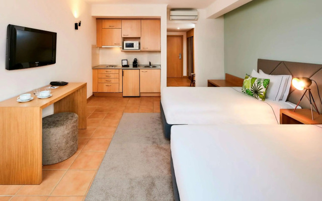 NH Marina Portimao Resort