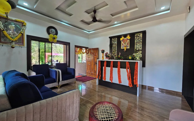 OYO 24932 Hotel Royal Stay
