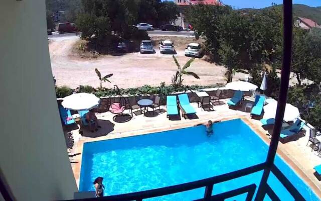 ölüdeniz moonstar