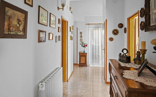 Apartment Tedi with Sea View