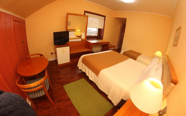 Gran Hotel Vicente Costanera